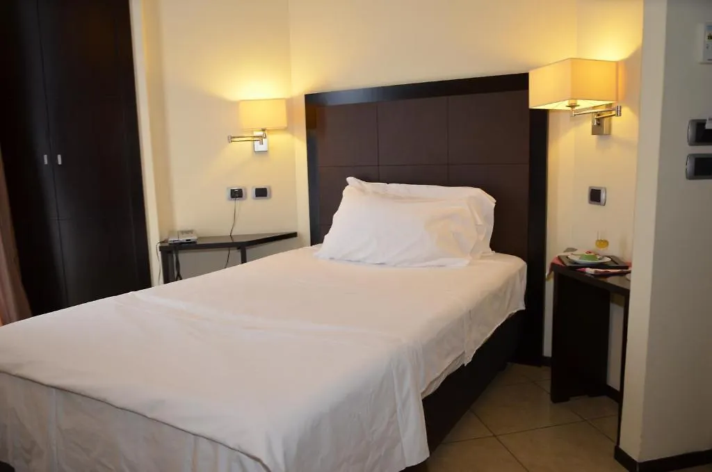 Cassisi Hotel Milazzo 4*,